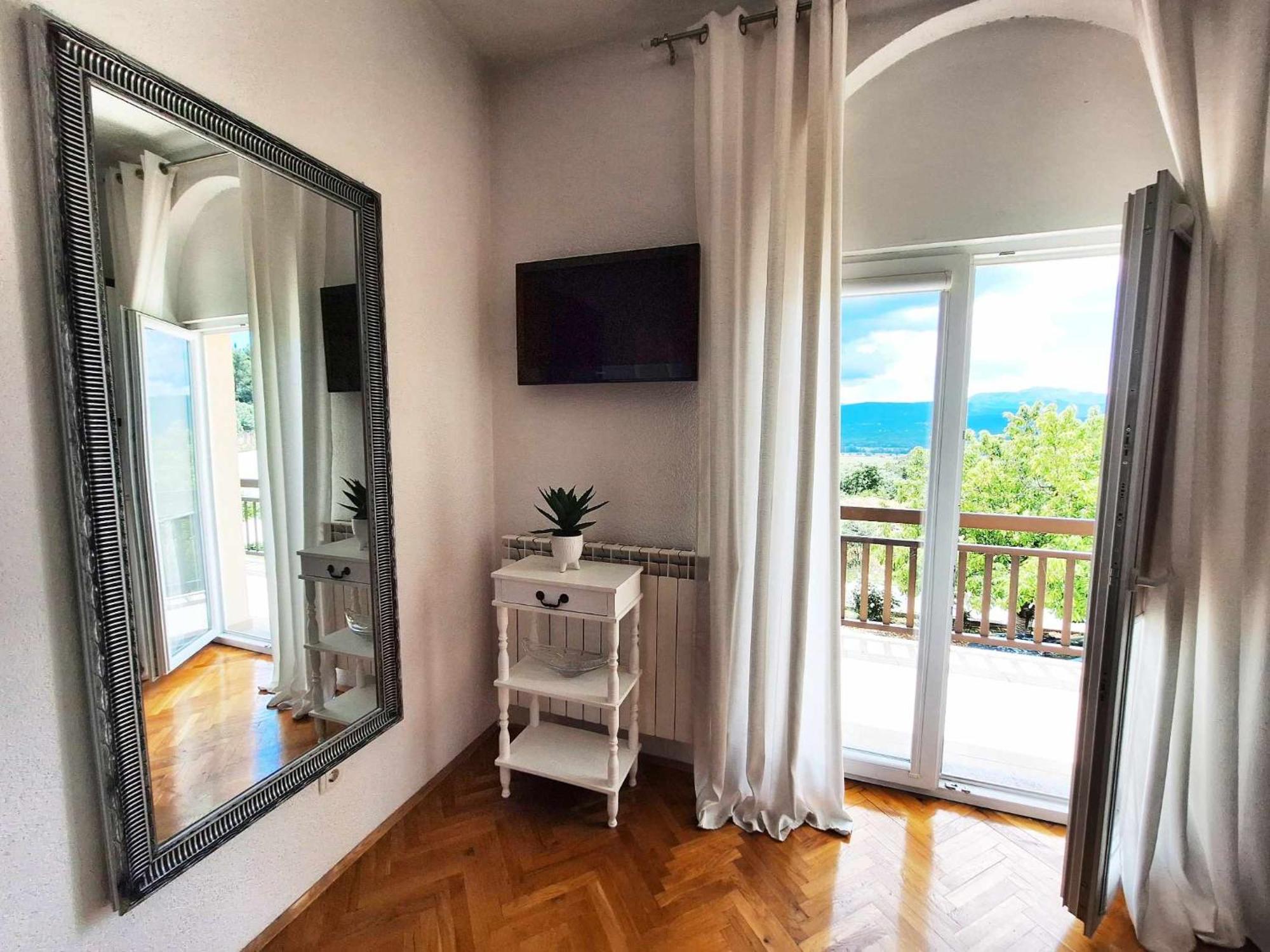 אימוטסקי Kosante - Luxury Apartment - 150 M2 With Fitness Room מראה חיצוני תמונה